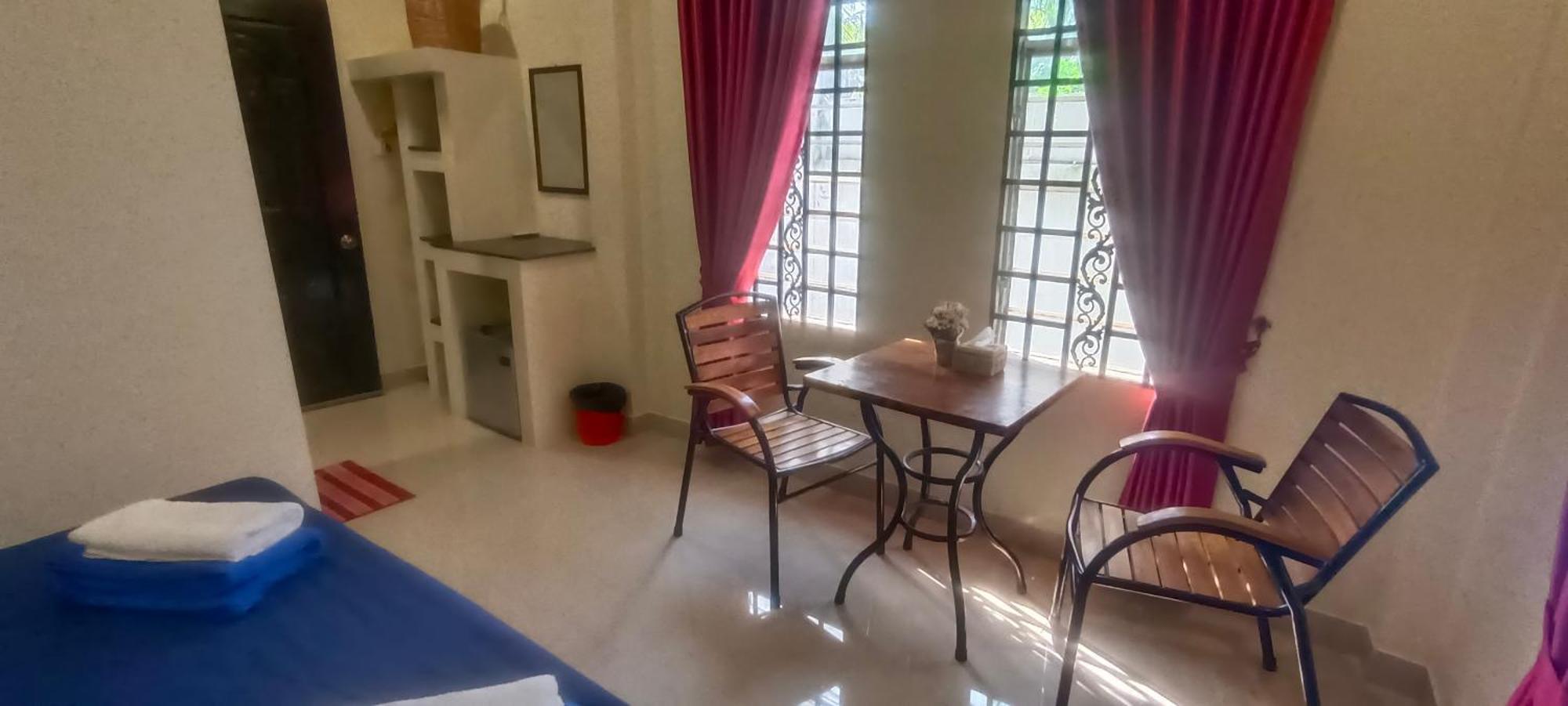 Hotel Le Cocorico Siem Reap Zewnętrze zdjęcie